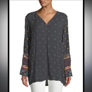 Johnny Was Medium Tunic Top embroidered trim long sleeve blouse embroidery Gray